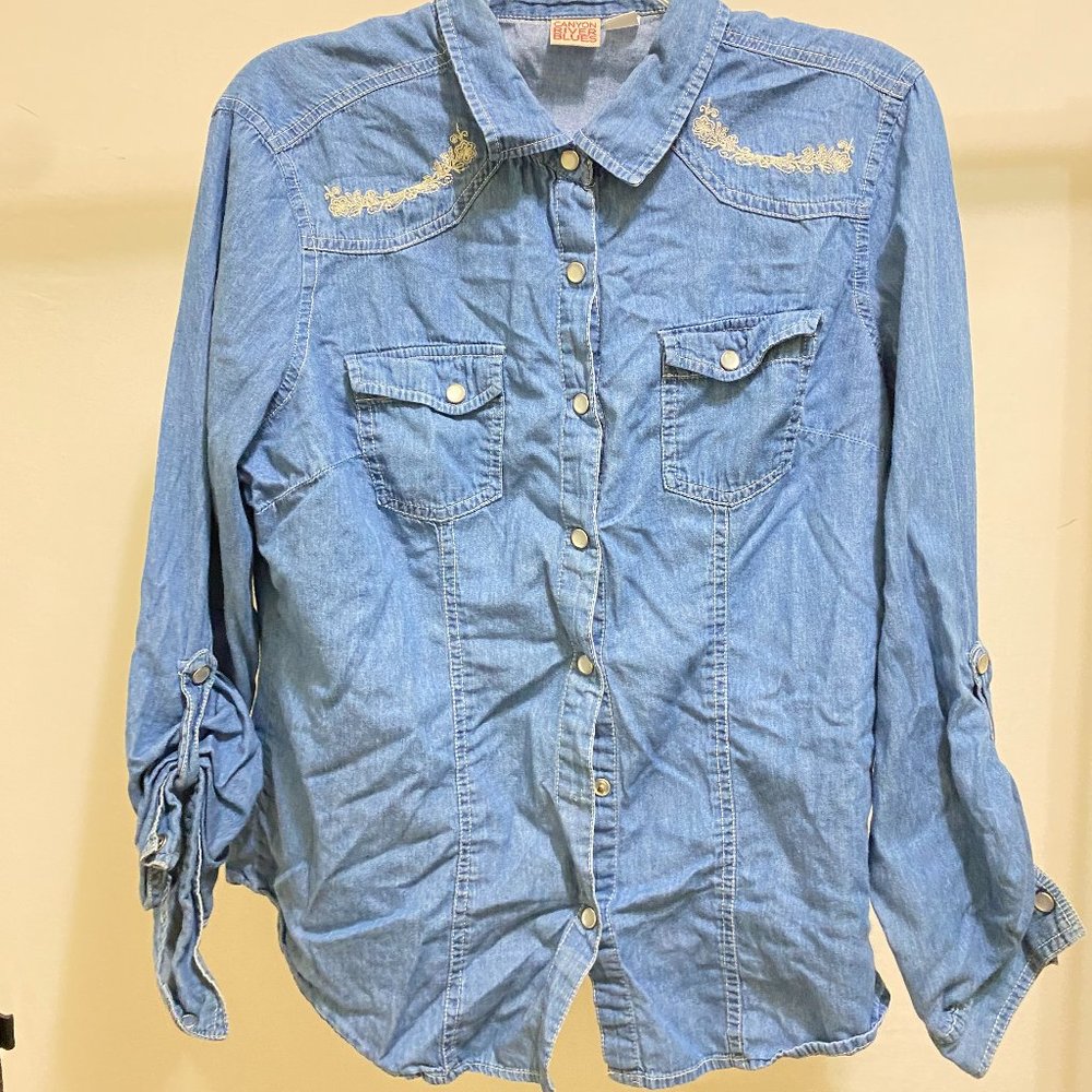 Womens tops